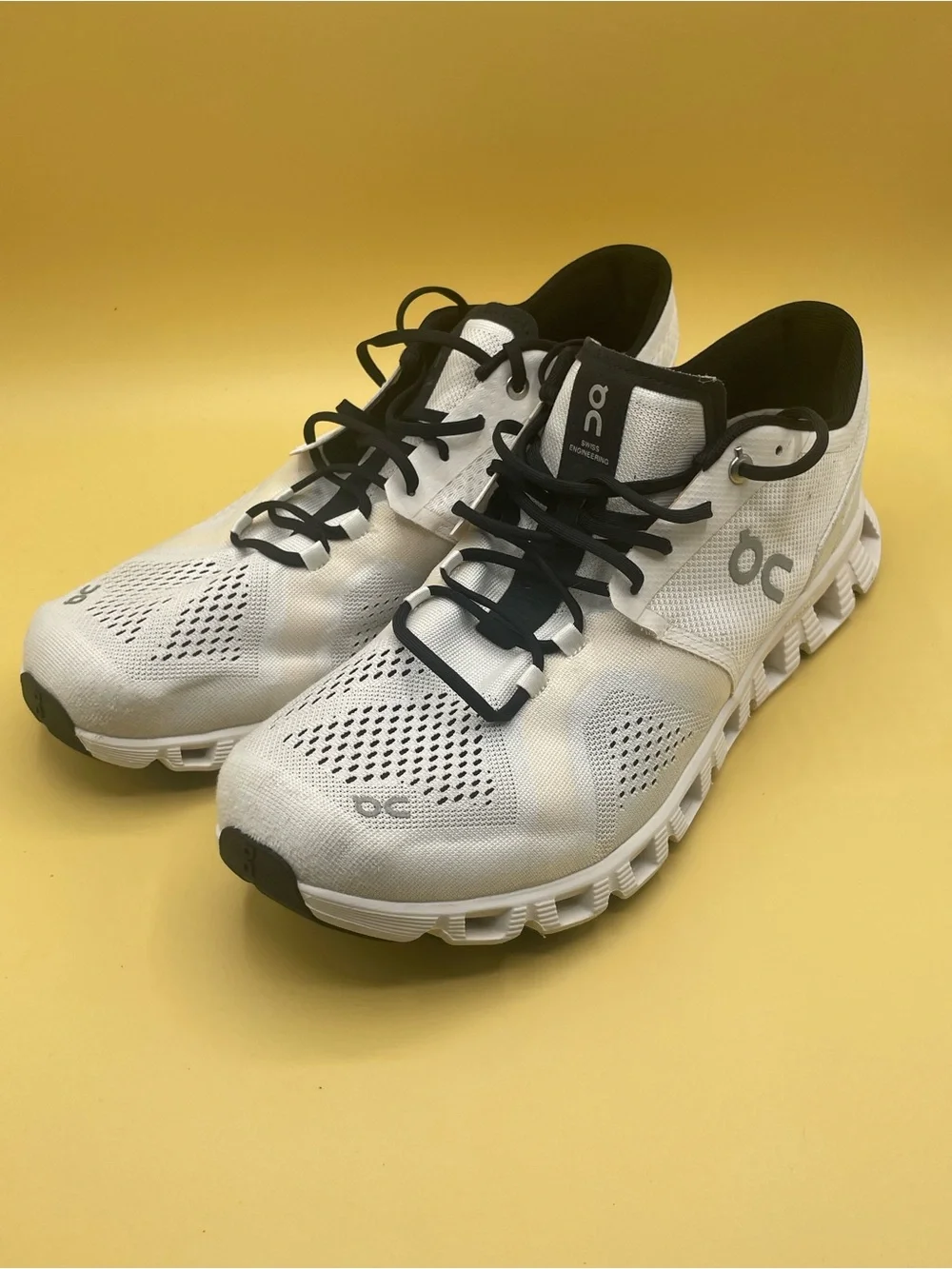 On Cloud X White/Black